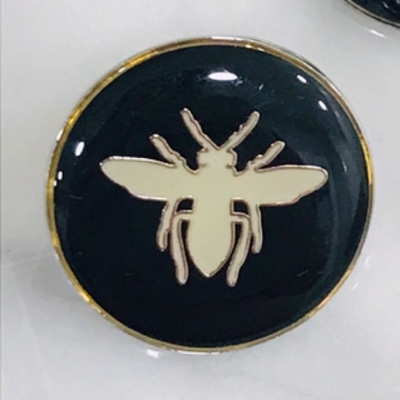 dior bee pin